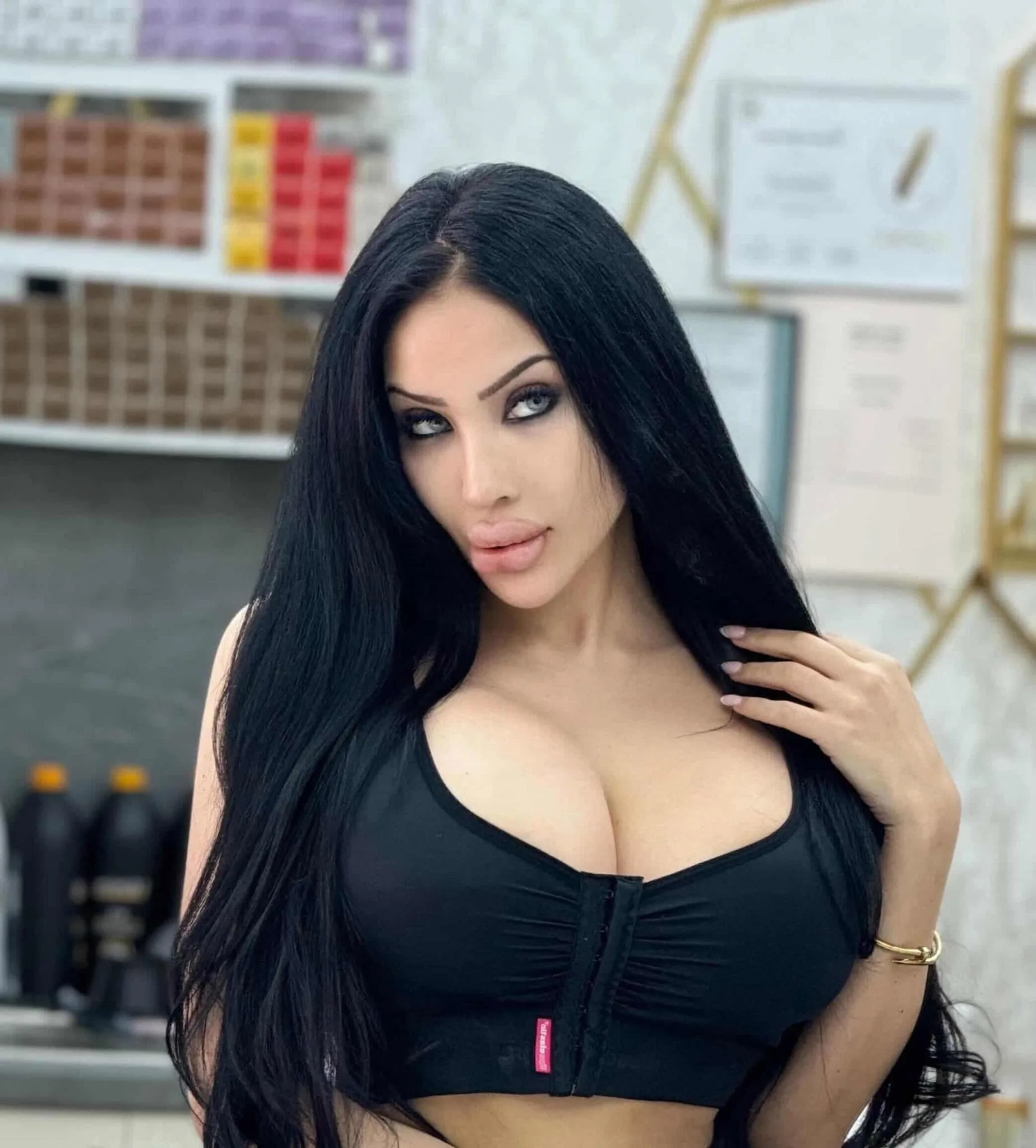 1pollyx photo 1 — Black, Slim