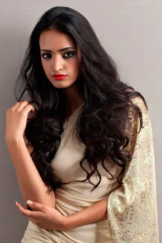 Aaital Khosla photo 4 — Brown, Asian