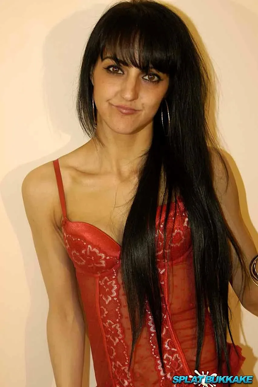 Aaliyah Banu photo 1 — English, Black