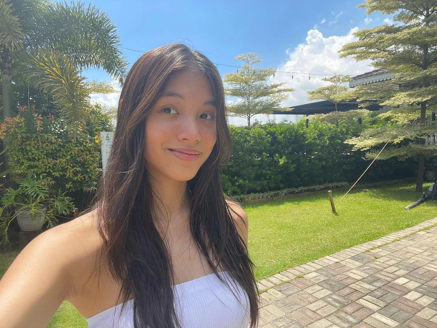 Aaliyah Capili photo 10 — Brown, Asian