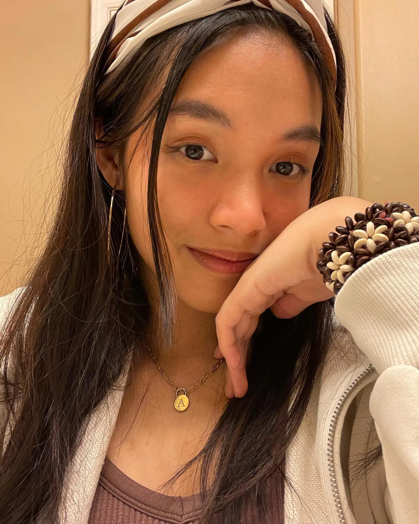 Aaliyah Capili photo 11 — Asian, Blogger, Musician, YouTuber