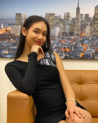 Aaliyah Capili photo 16 — Brown, Asian