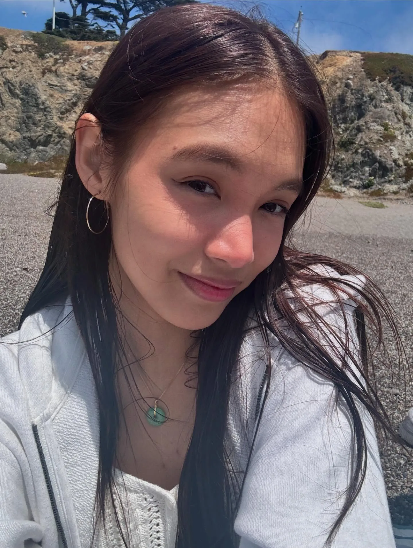 Aaliyah Capili photo 8 — Brown, Slim