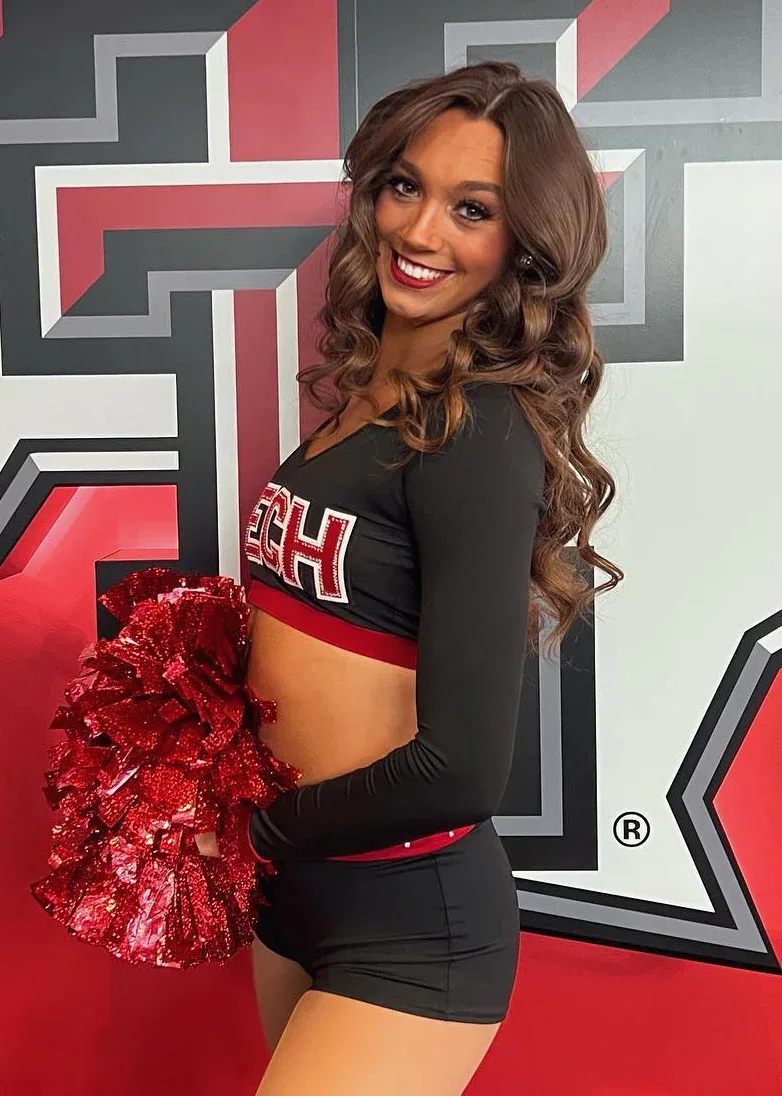Aaliyah Kikumoto photo 6 — Cheerleader, TikTok Star, American