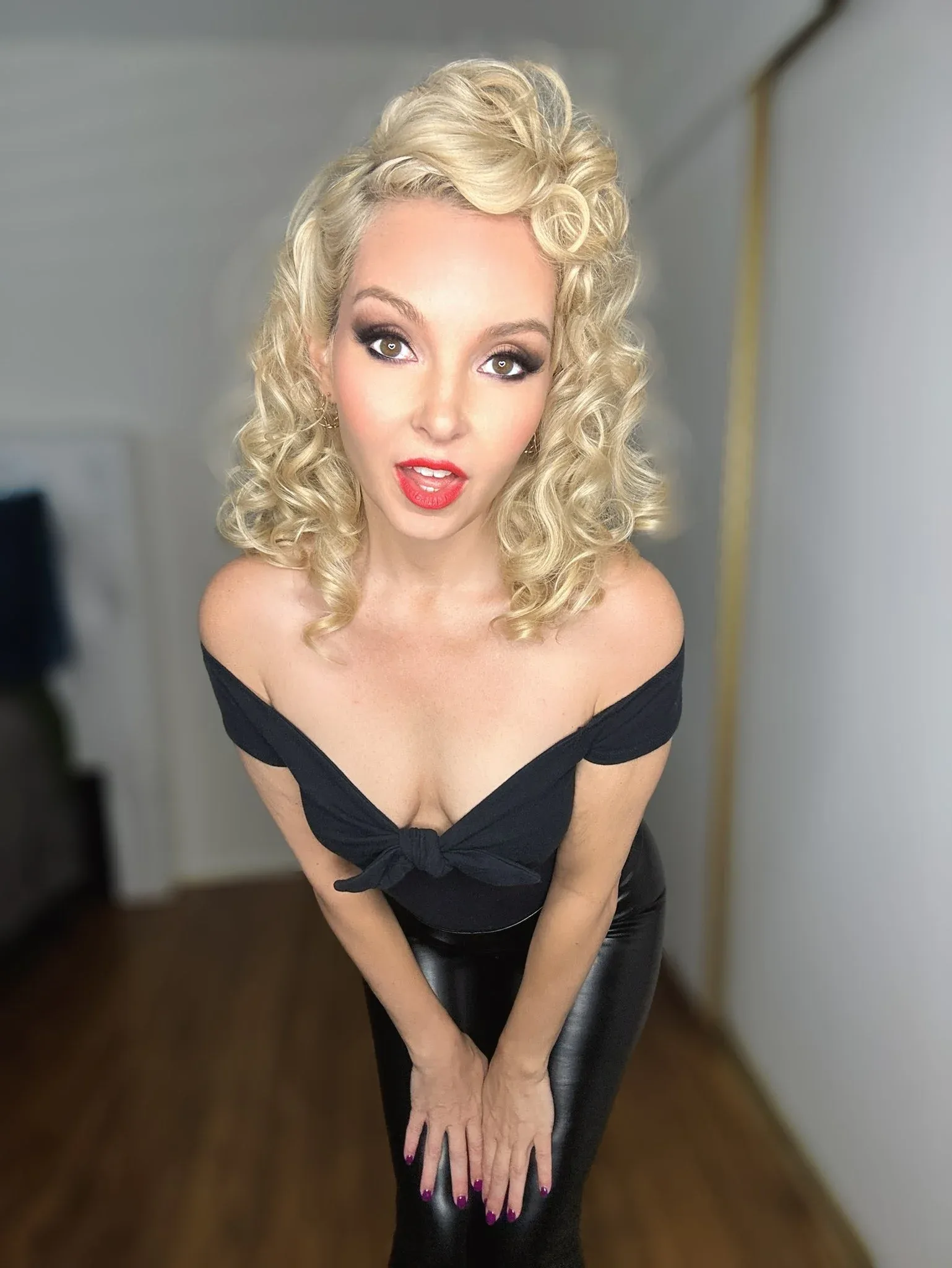 Aaliyah Love photo 12 — Adult Model, Camgirl, Glamour Model, MILF Porn Star, Porn Star, American