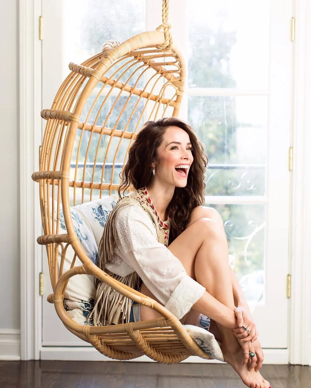 Abigail Spencer photo 10 — Brown, Caucasian