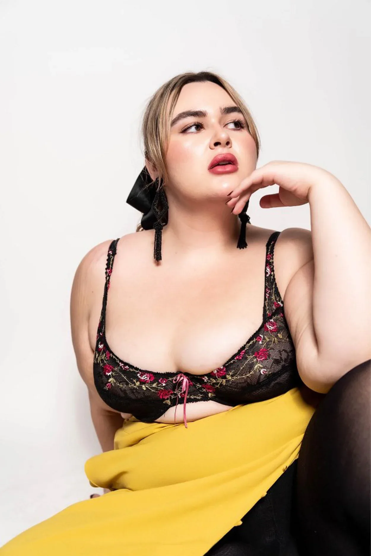 Abriana Soll photo 8 — Brown, BBW