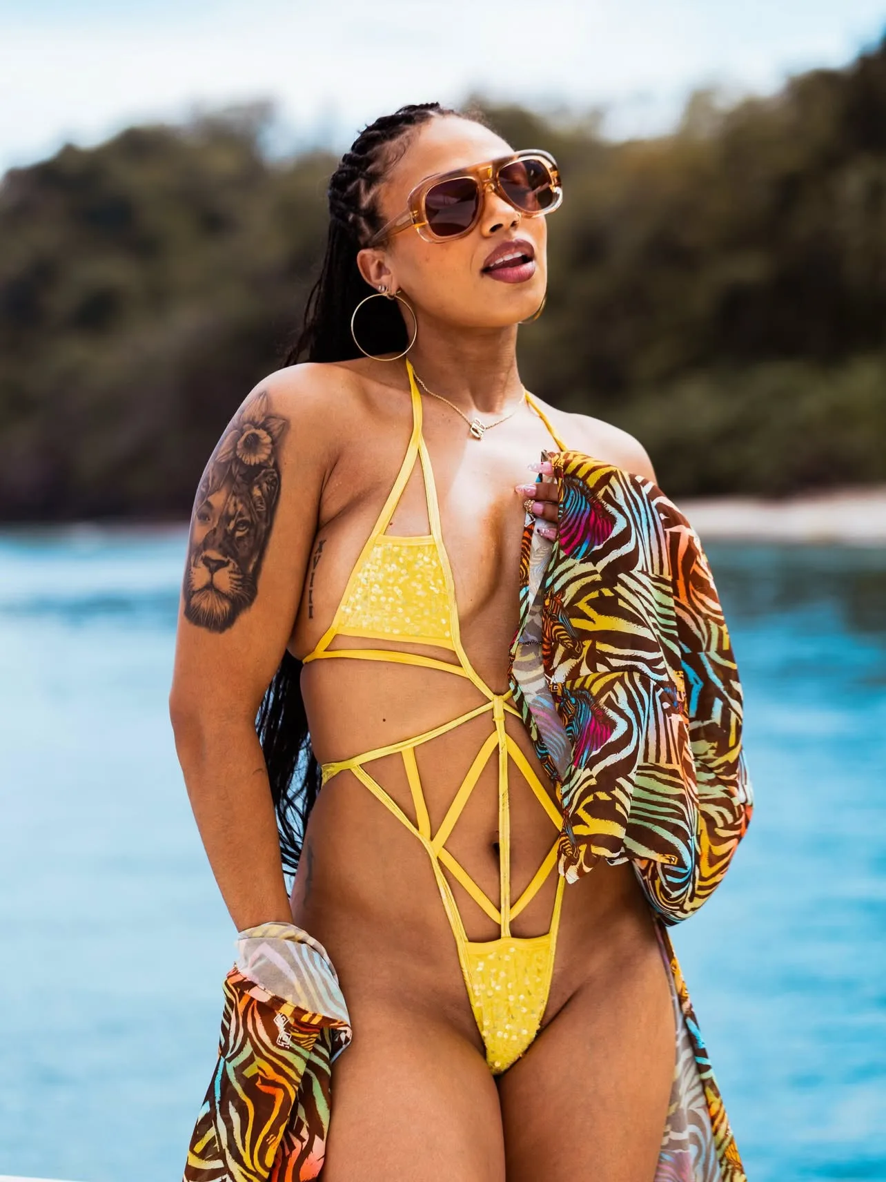 Achsah Basha photo 9 — Athletic, Brown