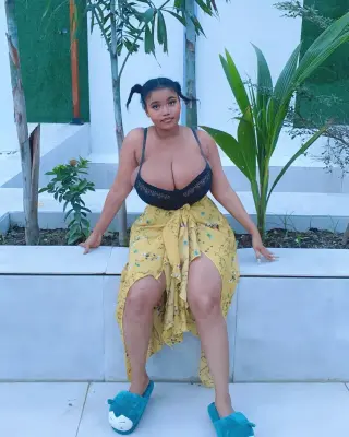 Ada La Pinky photo 13 — Nigerian, Black