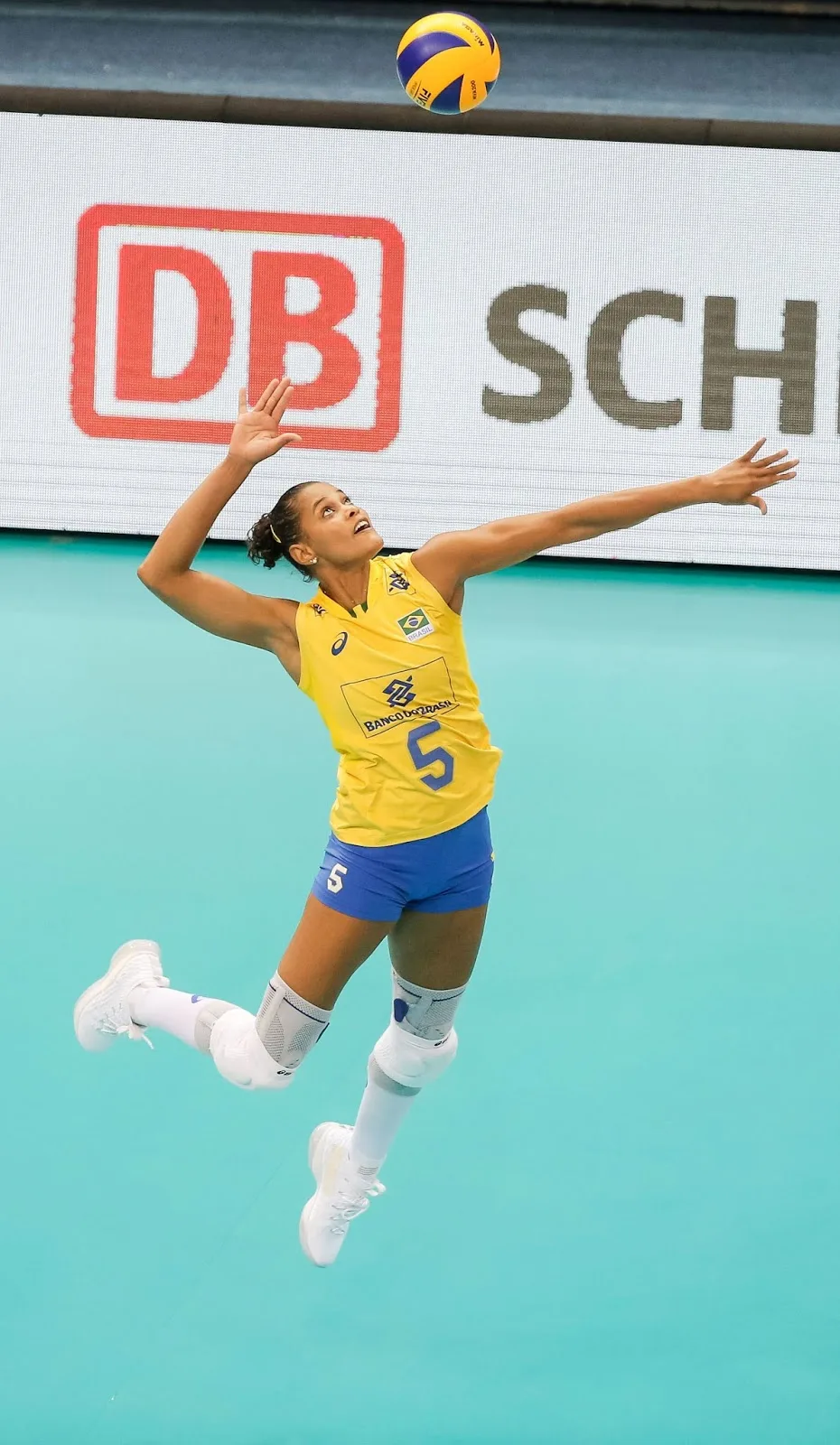 Adenizia Da Silva photo 12 — Sportswoman: Volleyball Player, Brazilian