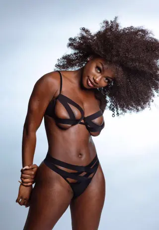 Adeyanju Adeleke photo 8 — Black, Slim