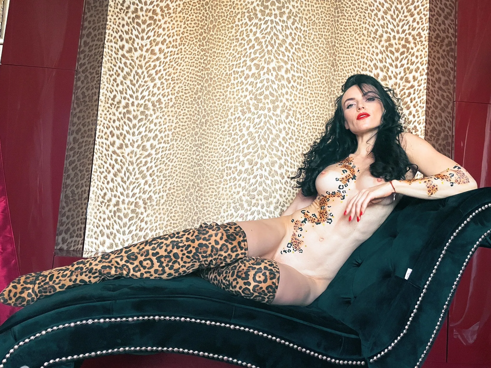 AdySweet photo 17 — Caucasian, Camgirl, Writer