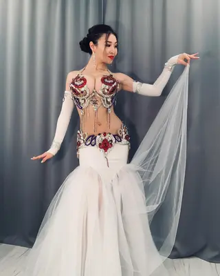 Aigerim Bakytzhan photo 3 — Slim, Middle Eastern