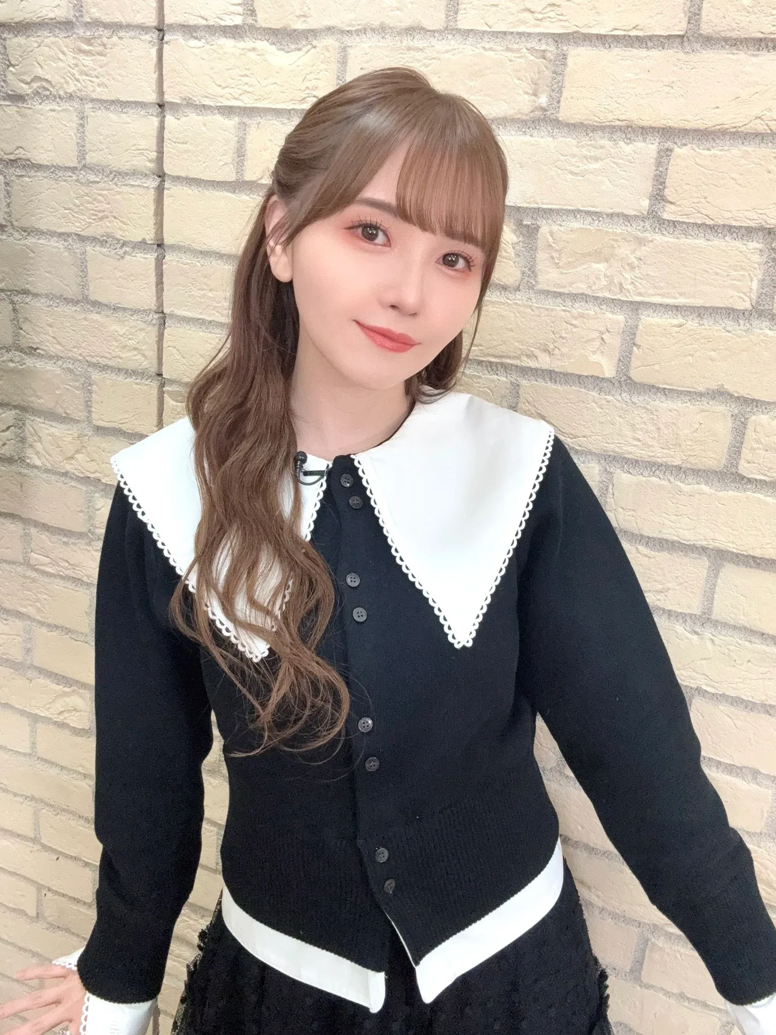 Akari Kito photo 3 — Slim, Brown