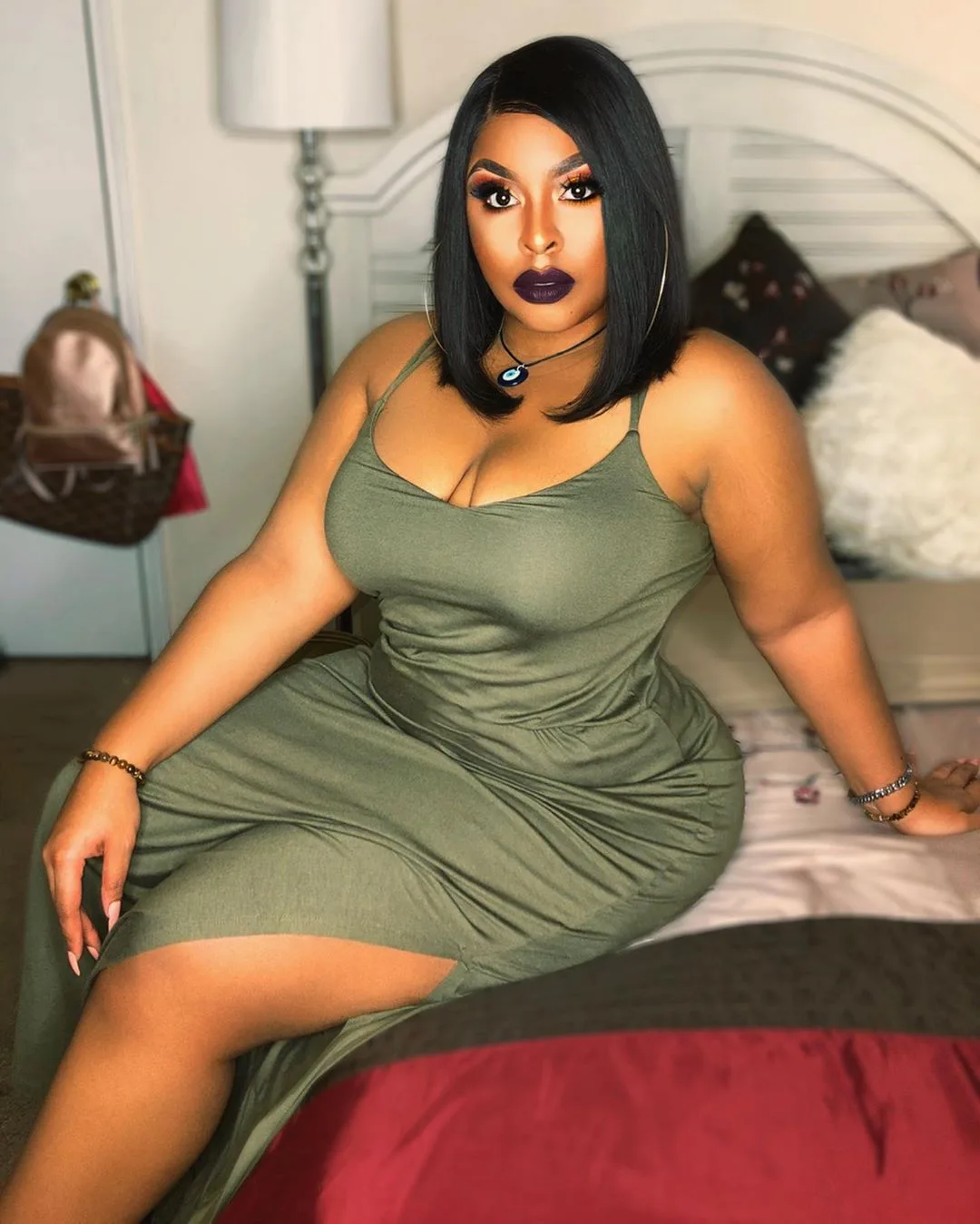Alashia XO photo 16 — American, Black