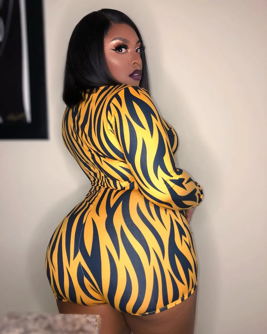 Alashia XO photo 8 — Black, Plus Size Model
