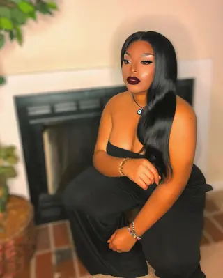 Alashia XO photo 9 — Plus Size Model, American