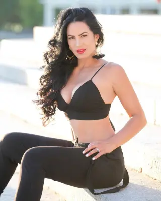 Alba Galindo photo 15 — Athletic, Brown