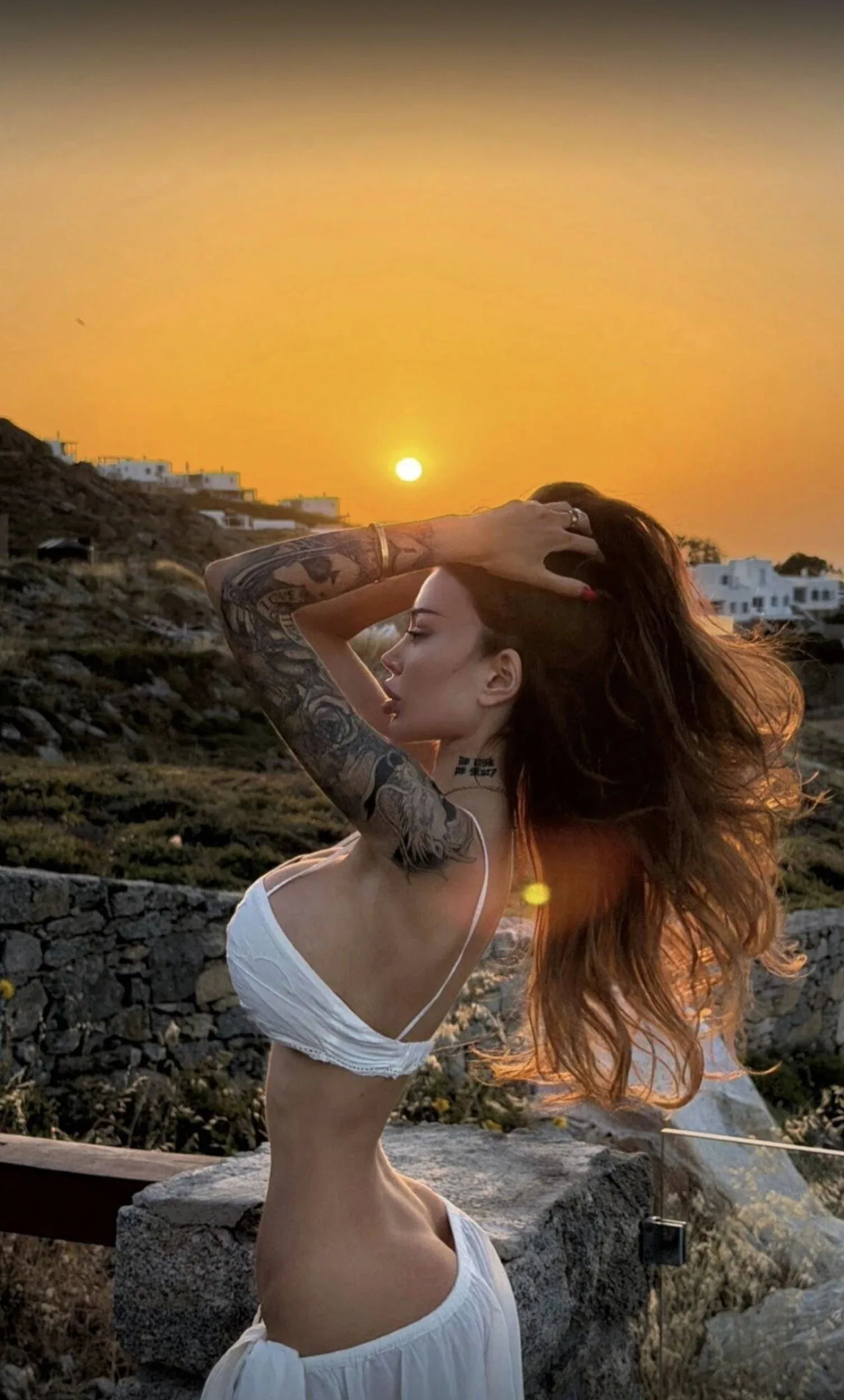 Alena Omovych photo 14 — Brown, Slim