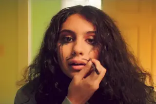 Alessia Cara photo 3 — Average, Brown