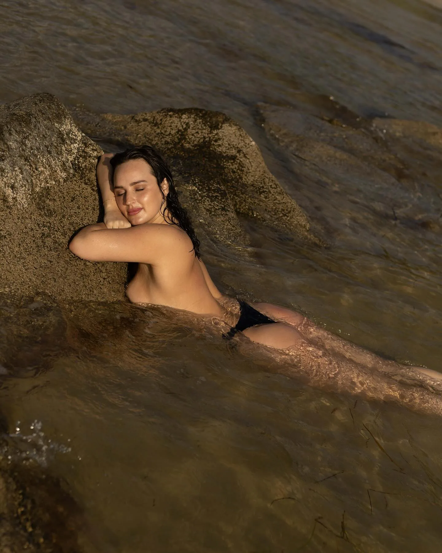 Alexandra Berggren photo 6 — Glamour Model, American