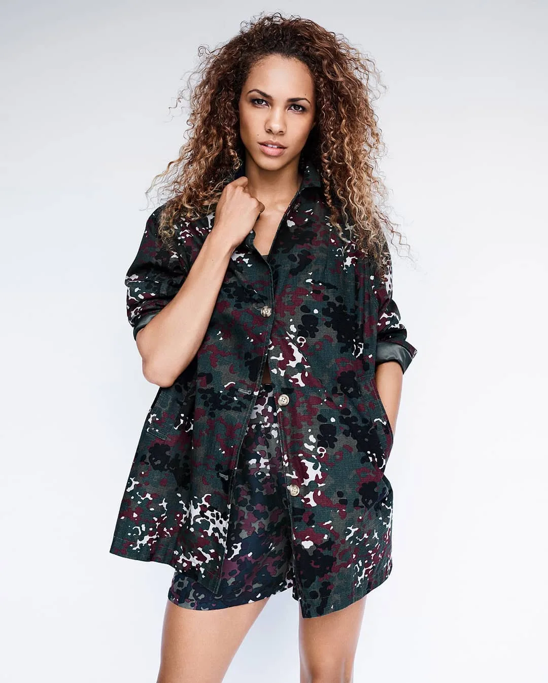 Alexandra Wester photo 7 — German, Brown