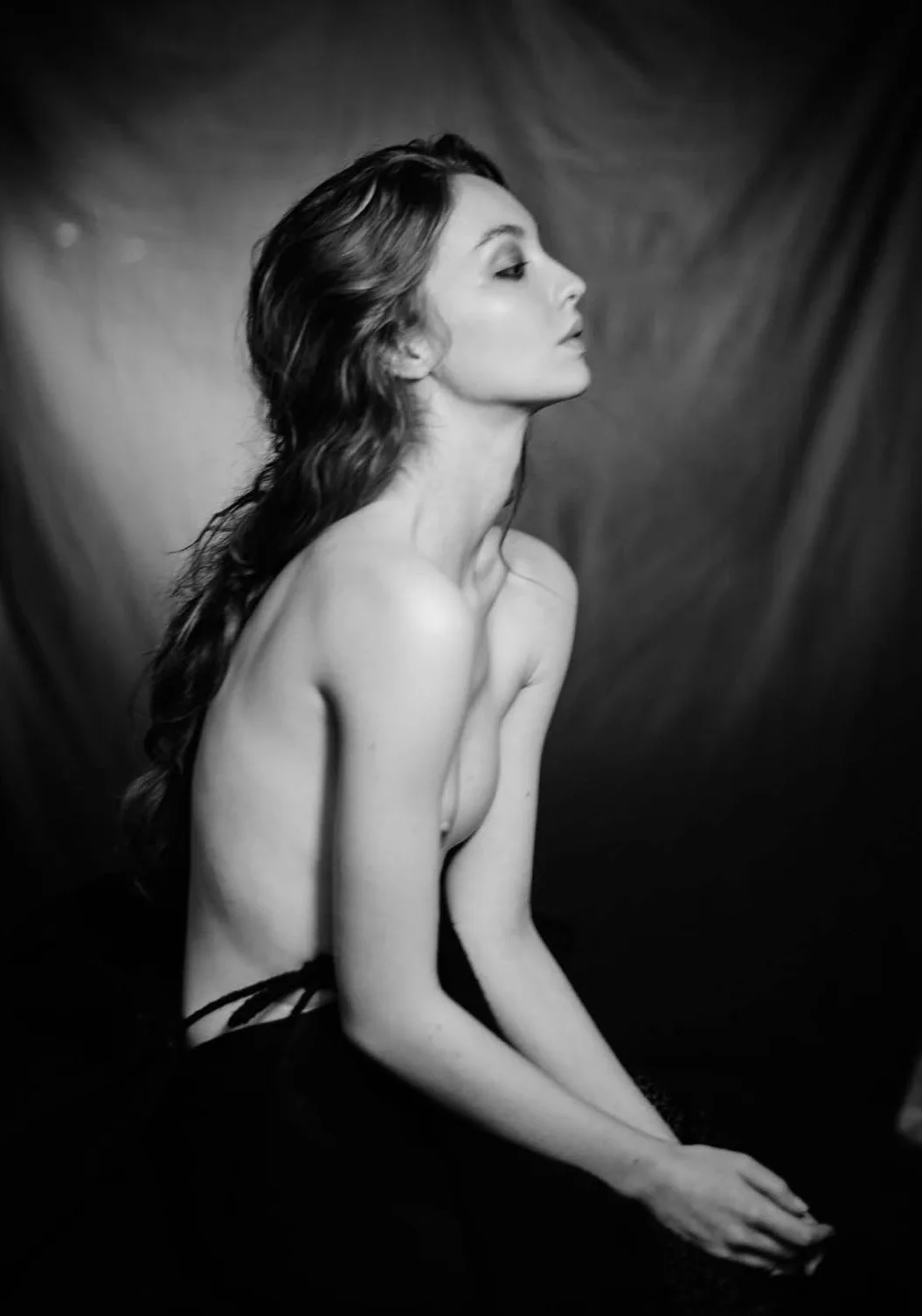 Alexia Giordano photo 10 — Grey, Caucasian