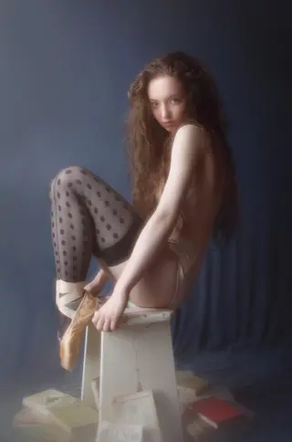 Alexia Giordano photo 16 — Grey, Caucasian