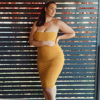 Alexis Fenton photo 4 — Hazel, Caucasian