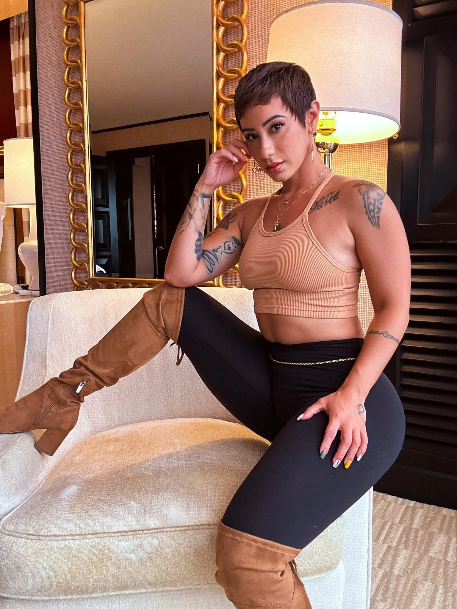 Alexis Ramirez Jackson photo 5 — Latin, Fashion Designer, Influencer, Podcaster