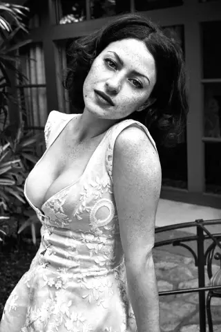 Alia Shawkat photo 13 — American, Brown