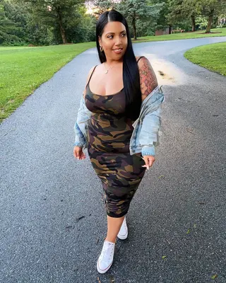Alicia Rose photo 3 — Latin, Plus Size Model