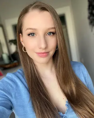 Alina Fastner photo 16 — German, Blonde