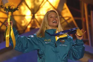 Alisa Camplin photo 2 — Blonde, Average
