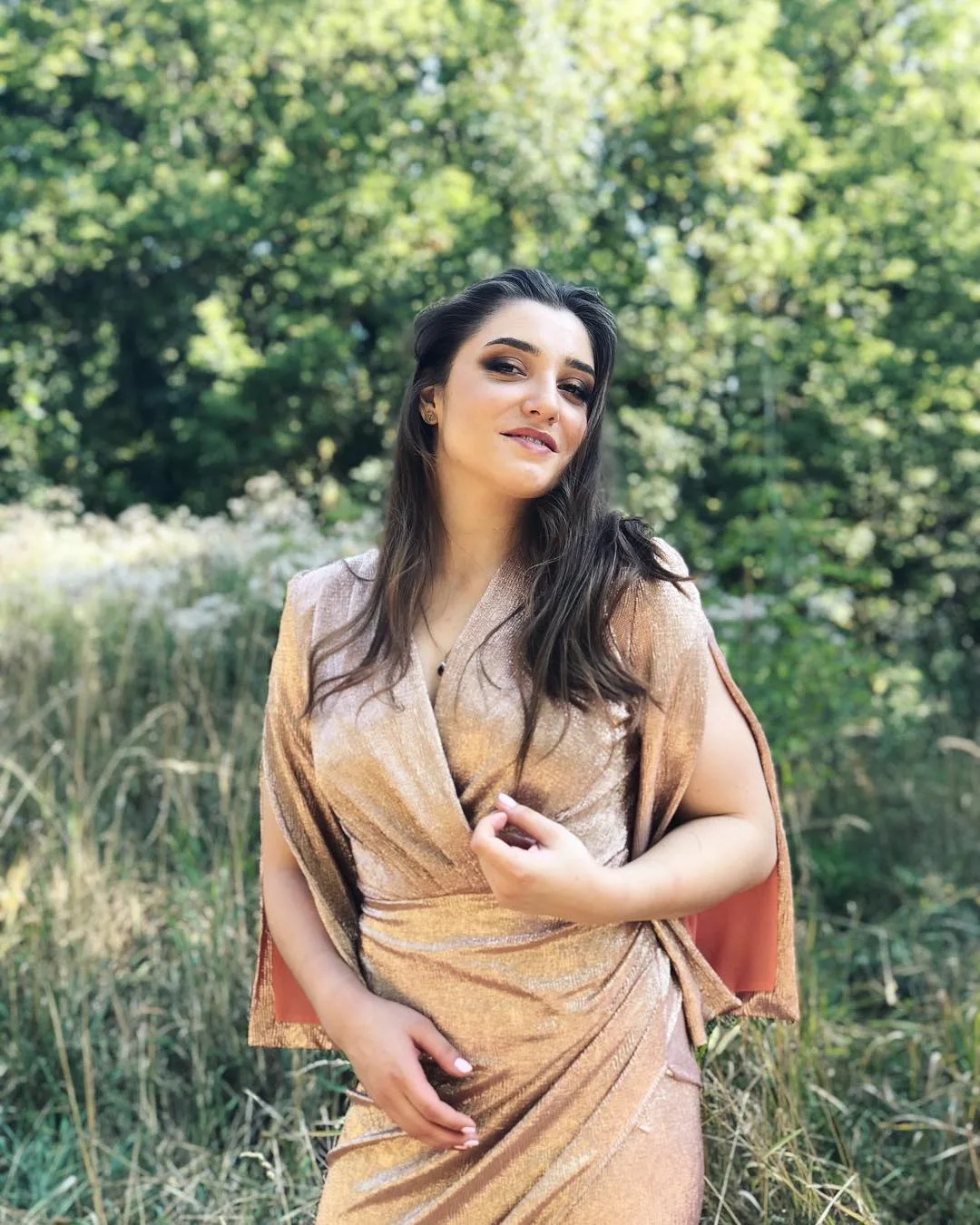 Aliya Mustafina photo 2 — Average, Mixed-race (primarily Asian)