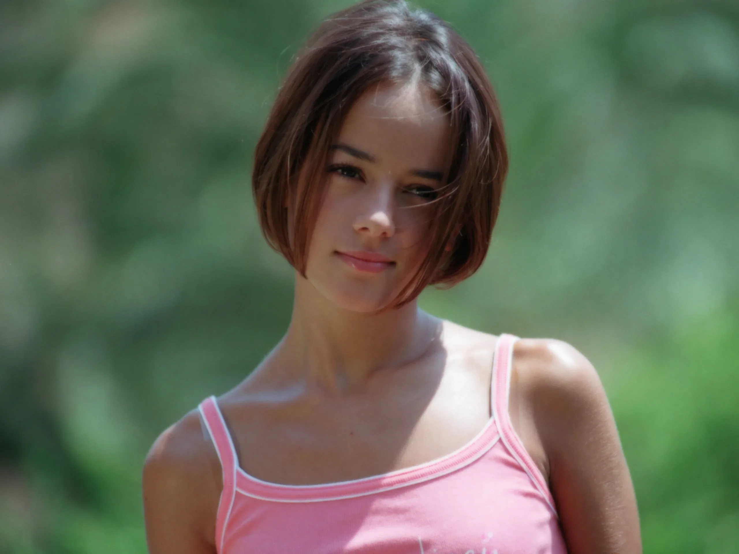 Alizée Jacotey photo 4 — Brown, Caucasian