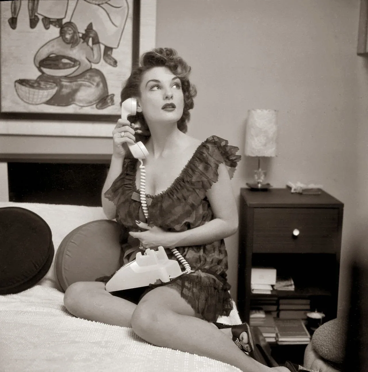 Allison Hayes photo 14 — Brown, Slim