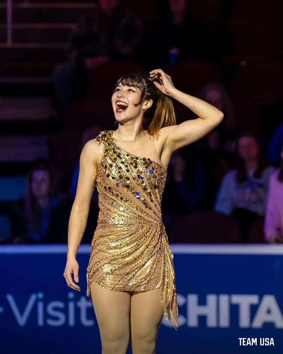 Alysa Liu photo 15 — Athletic, Brown