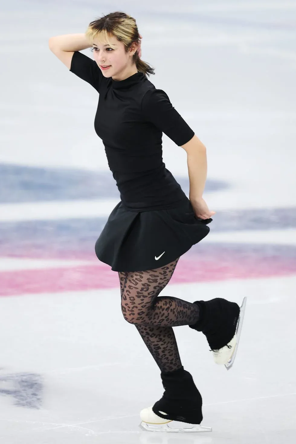 Alysa Liu photo 16 — Brown, Mixed-race (primarily Asian)