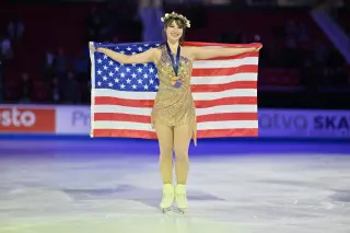 Alysa Liu photo 8 — Brown, Athletic