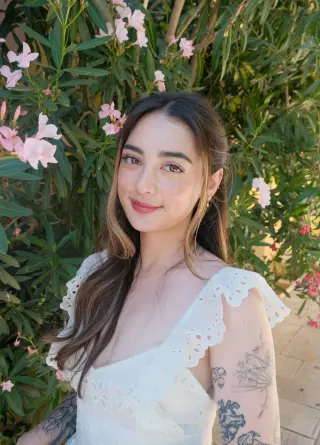 Alyska photo 10 — Brown, Mixed-race (primarily Asian)