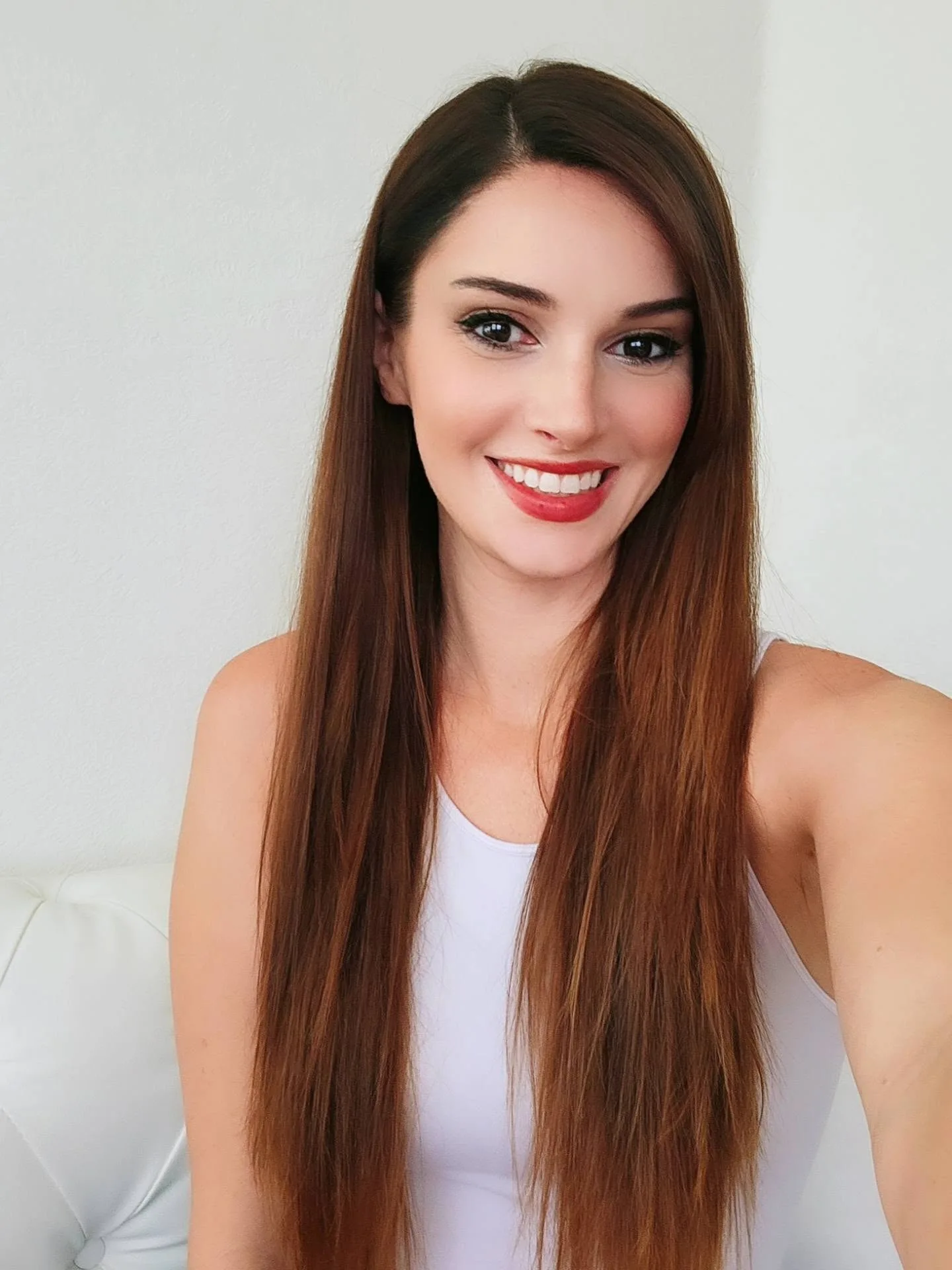 Alyson Tabbitha photo 13 — American, Brown