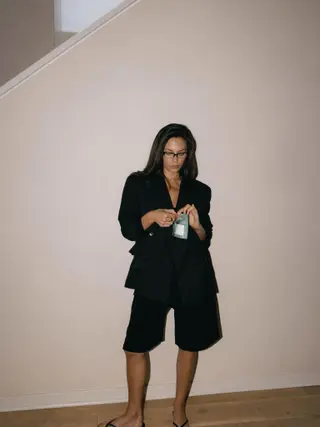 Alyssa Lynch photo 13 — Canadian, Brown