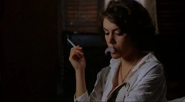 Alyssa Milano photo 18 — Activist, Actress, Influencer, Musician (former), Producer, Writer, American