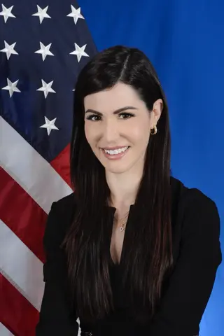 Amanda Milius photo 3 — Slim, Caucasian