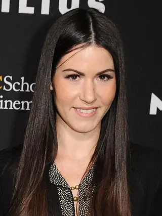 Amanda Milius photo 7 — Brown, Slim
