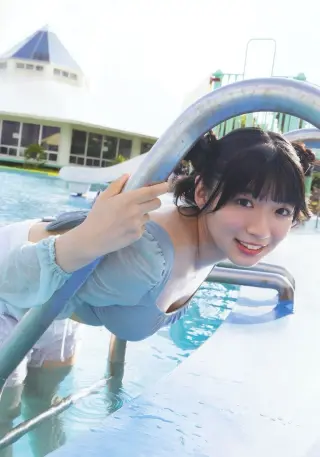 Amane Shindo photo 14 — Black, Average