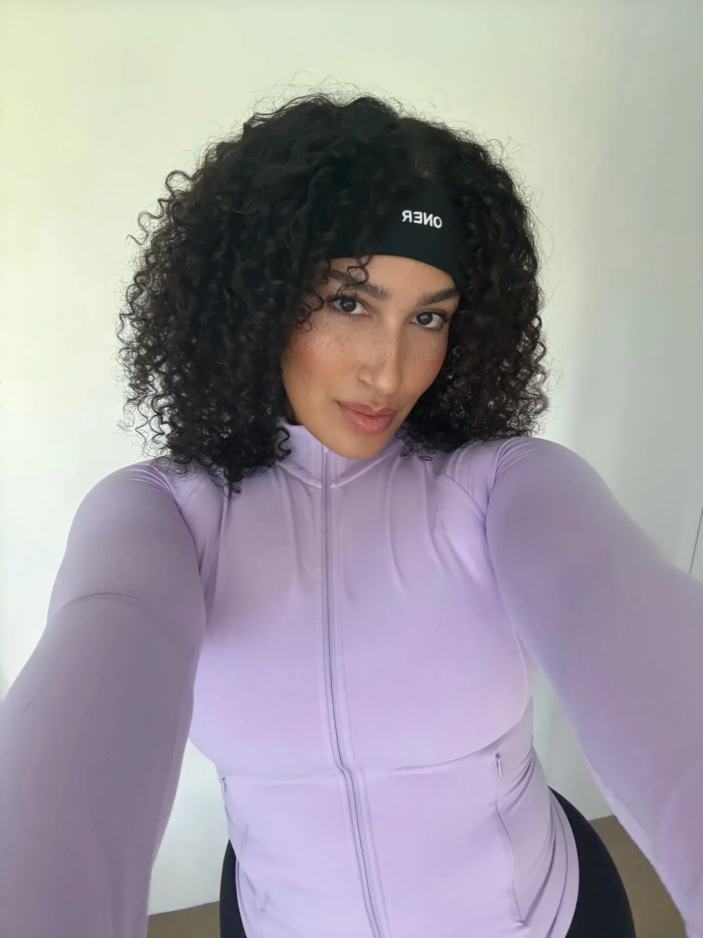 Amba Savanna photo 6 — Blogger, Content Creator (Non-Adult), Fitness Trainer, Glamour Model, YouTuber, Trinidadian),  (Australian