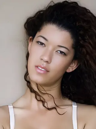 Amelia Simone photo 9 — Average, Brown