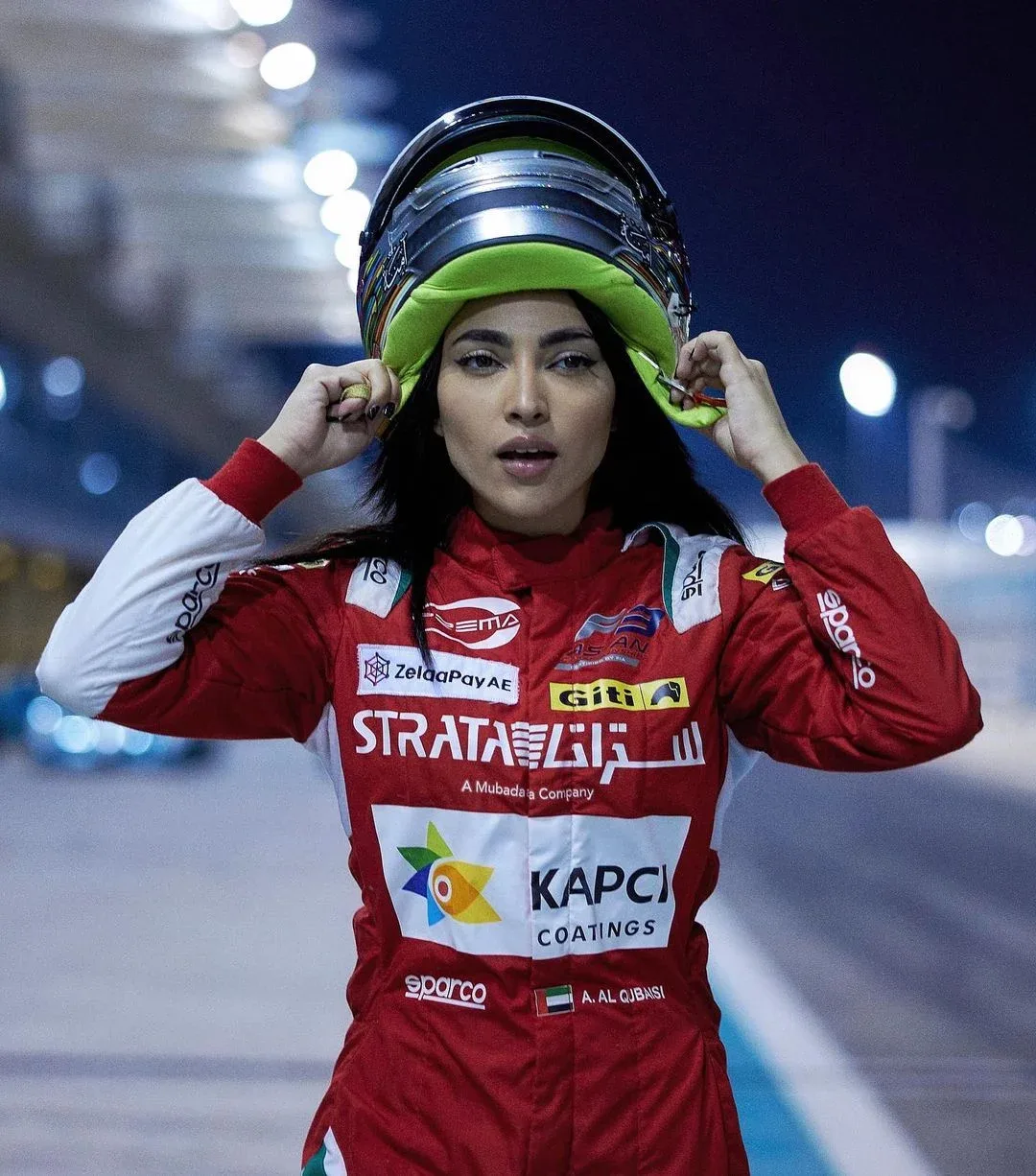 Amna Al Qubaisi photo 5 — Middle Eastern, Influencer, Sportswoman: Race Car Driver